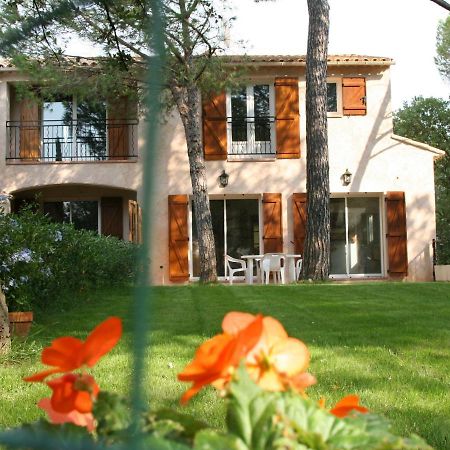 Location Villa et Studios Roquebrune-sur-Argens Exterior foto
