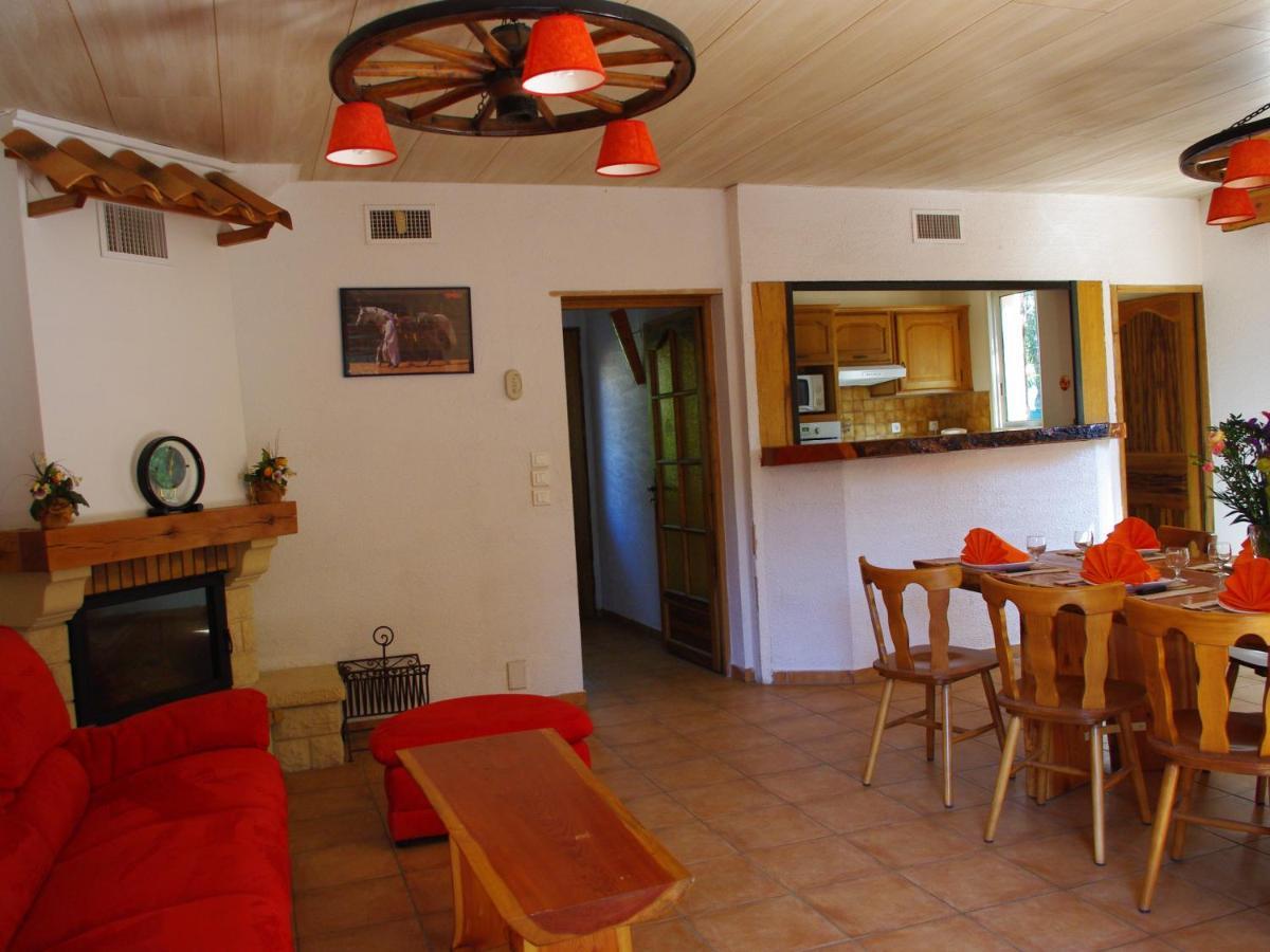 Location Villa et Studios Roquebrune-sur-Argens Exterior foto